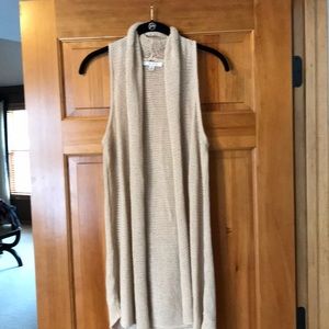 CAbi light weight sweater vest